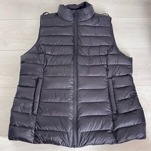 UGG Men's Lightweight Quilted Outdoors Black Puffer Vest Size Large